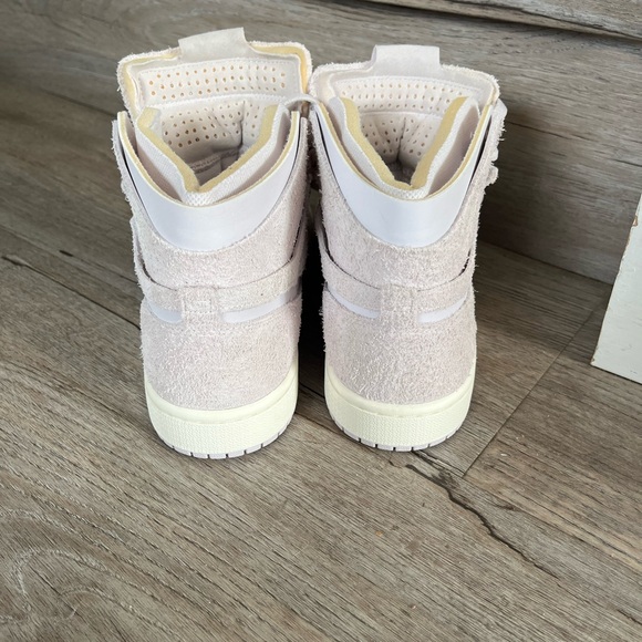 Jordan Zoom Air CMFT "Venice Sail" sneakers US8 women’s - Picture 7 of 9